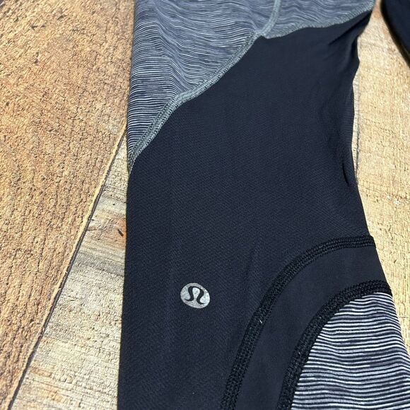 Lululemon run inspire crop leggings - Picture 5 of 10